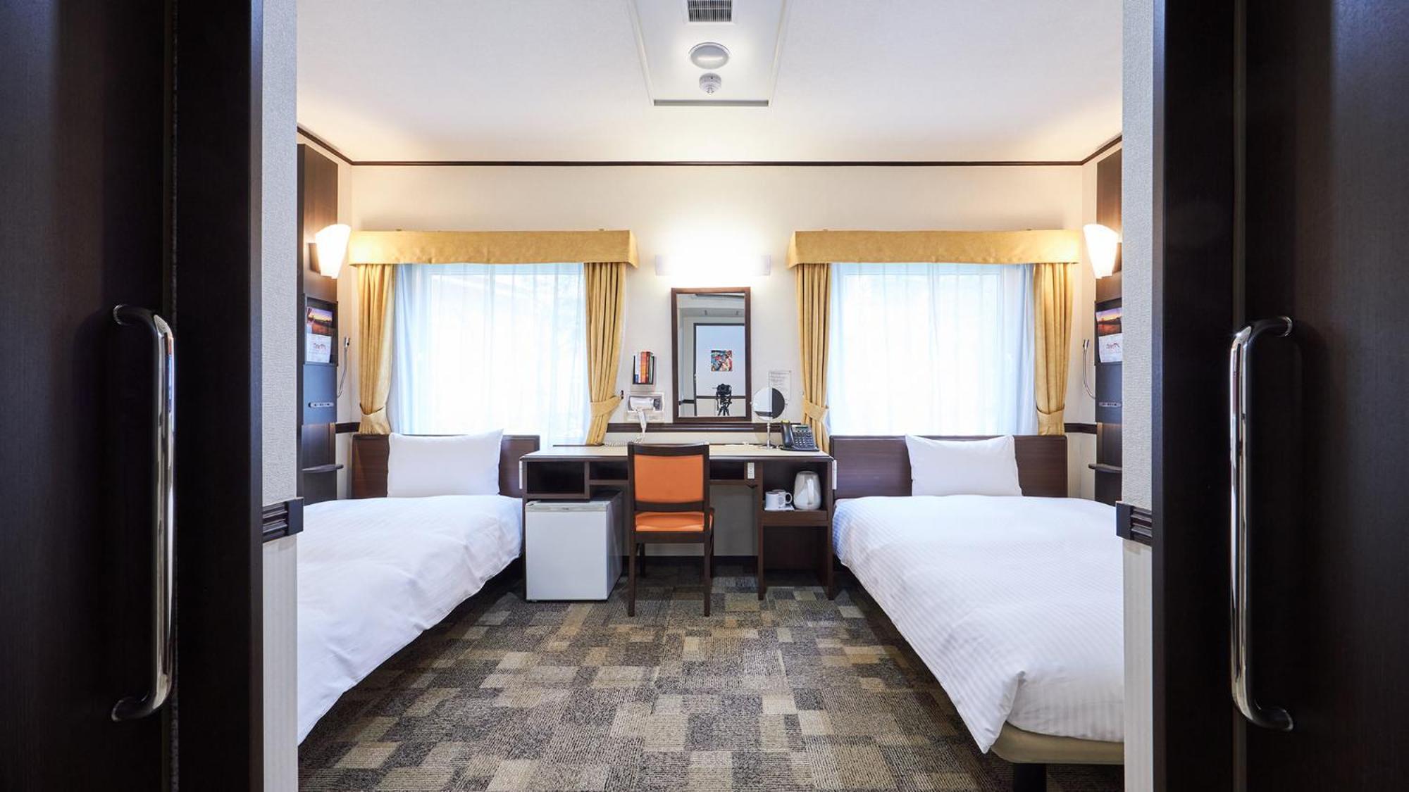Toyoko Inn Tokyo Fussa Ekimae Higashi Guchi Hamura Exterior foto